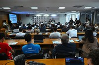 CAS volta a debater exame de proficiência para médicos