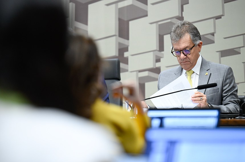 Mesa: 
relator do PL 4802/2023, senador Laércio Oliveira (PP-SE). 