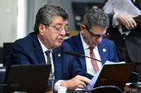 Doação de medicamentos deve ser isenta de tributos, aprova CAE