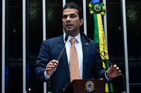 Senador Irajá comenta decisão do STJ de afastar governador do Tocantins