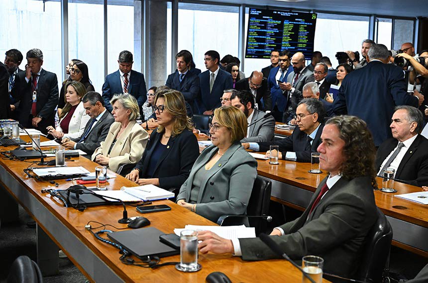 Bancada:
senadora Augusta Brito (PT-CE); 
senadora Margareth Buzetti (PP-MT); 
senadora Leila Barros (PDT-DF); 
senadora Jussara Lima (PSD-PI); 
senador Veneziano Vital do Rêgo (MDB-PB)