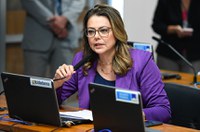 Audiência pública discute aumento do consumo abusivo de álcool entre mulheres