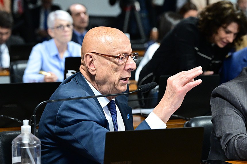 Bancada: 
senador Esperidião Amin (PP-SC) - em pronunciamento. 