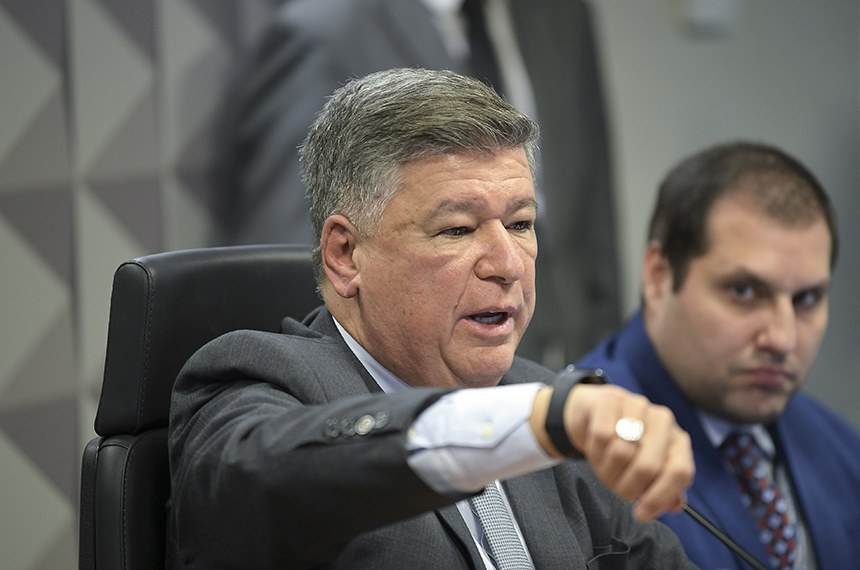 Mesa: 
presidente da CPMI - INSS, senador Carlos Viana (Podemos-MG);
coordenador de Comissões Especiais, Temporárias e Parlamentares de Inquérito (Coceti), Leandro Augusto de Araújo Cunha Bueno.