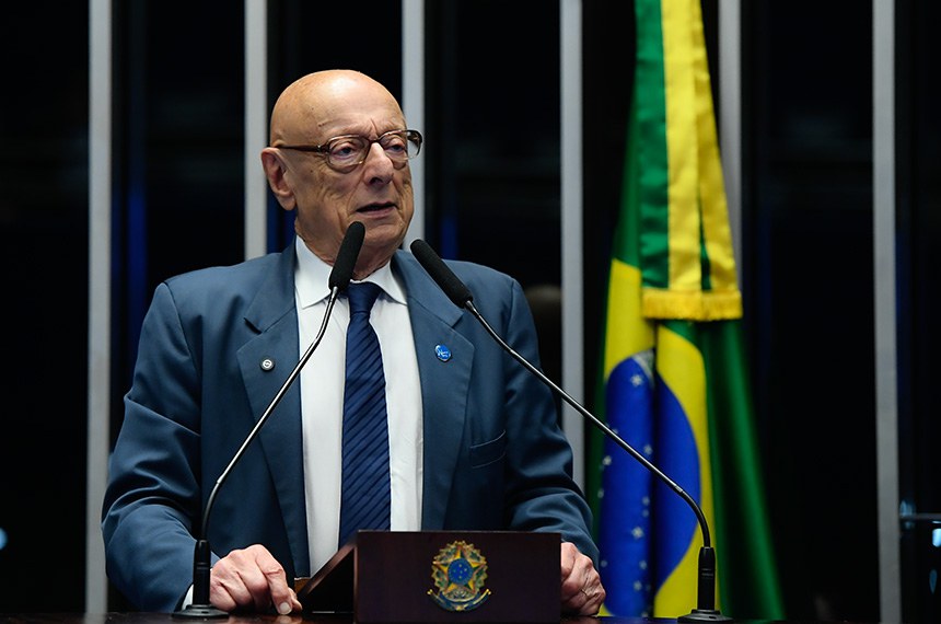 Em discurso, à tribuna, senador Esperidião Amin (PP-SC).