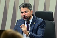 Senadores da CI questionam operação da PF contra garimpeiros no Amazonas