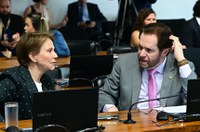 Trechos de rodovia em MS terão nomes de ex-senador e de líder regional