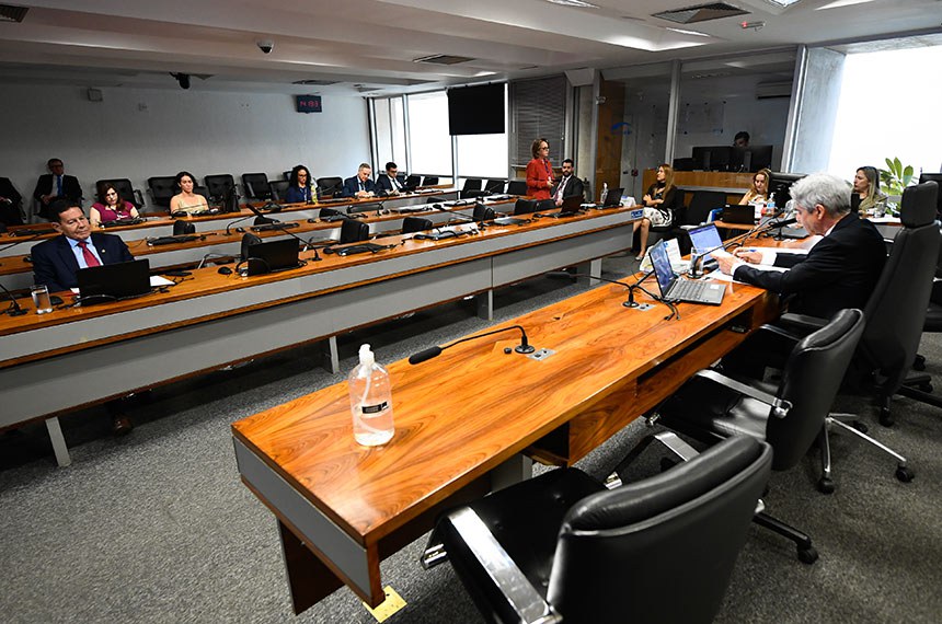 Bancada: 
relator da CRATERRAS, senador Hamilton Mourão (Republicanos-RS).