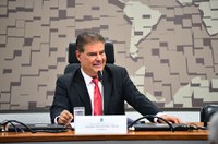 CRE debate relevância do Brasil no cenário internacional