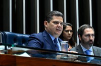 Davi manda arquivar PEC 3/2021