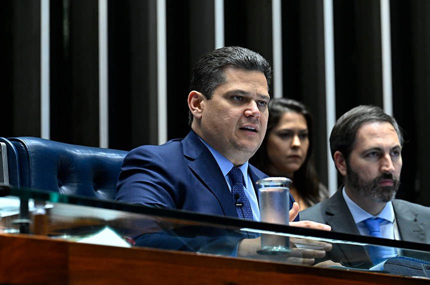 Mesa: 
presidente do Senado Federal, senador Davi Alcolumbre (União-AP); 
secretário-geral da Mesa do Senado Federal, Danilo Augusto Barboza de Aguiar.