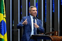 Bittar critica esquema de fraudes no INSS  e seu impacto sobre beneficiários do Norte