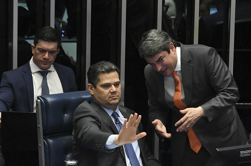 Mesa: 
presidente do Senado Federal, senador Davi Alcolumbre (União-AP); 
diretor de Assuntos Jurídicos da Presidência do Senado Federal (DATJUR), Luiz Fernando Bandeira de Mello Filho; 
secretário-geral da Mesa do Senado Federal, Danilo Augusto Barboza de Aguiar.