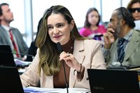 CDH acata sugestão legislativa que fixa piso salarial e jornada de nutricionistas