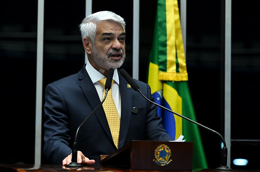 Em discurso, à tribuna, senador Humberto Costa (PT-PE)