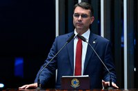 Projeto com penas mais duras para crimes violentos segue para a Câmara