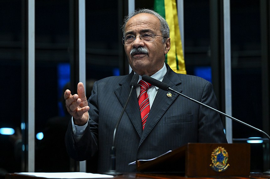 1ª suplente da Mesa do Senado Federal, senador Chico Rodrigues (PSB-RR) em disrcusrso à tribima.