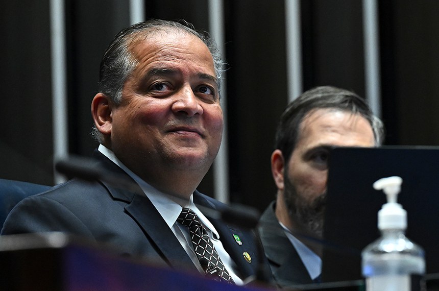Mesa: 
1º vice-presidente do Senado Federal, senador Eduardo Gomes (PL-TO);
secretário-geral da Mesa do Senado Federal, Danilo Augusto Barboza de Aguiar. 