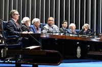 Sessão especial destaca legado científico da Academia de Ciências Farmacêuticas