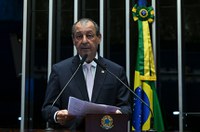 Criação de cargos para o STF segue para sanção