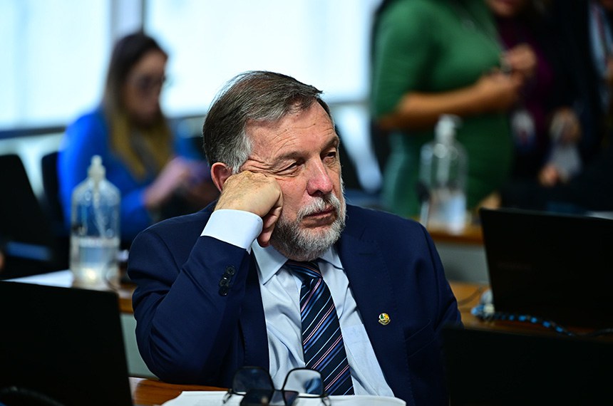 Bancada:
senador Flávio Arns (PSB-PR).