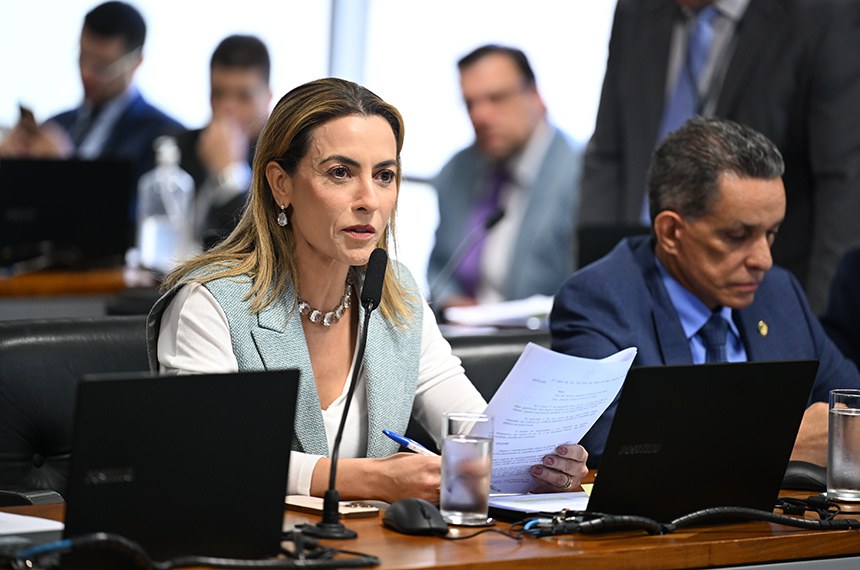 Em pronunciamento, à bancada, relatora do PL 295/2024, senadora Soraya Thronicke (Podemos-MS).