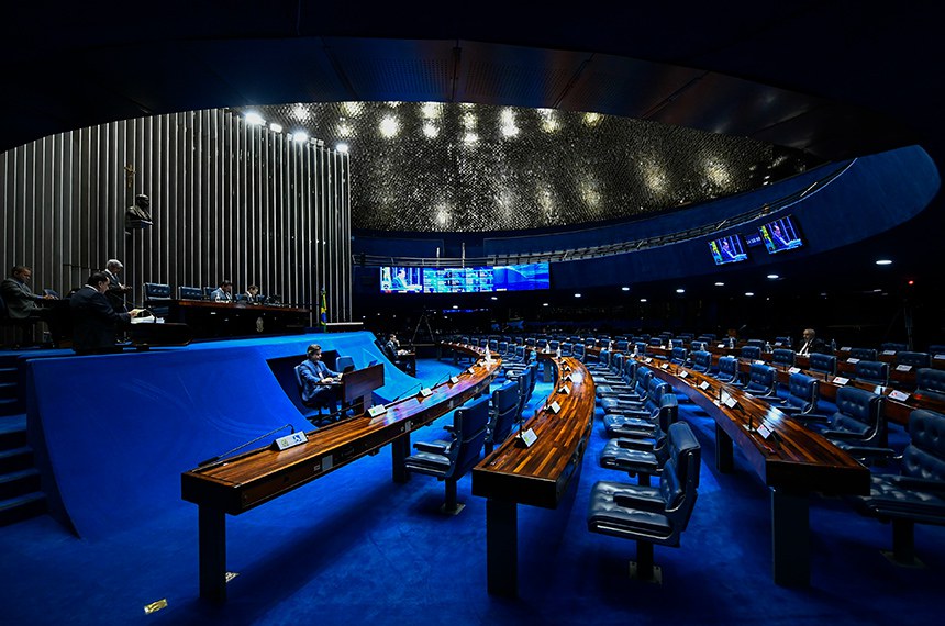 Mesa: 
3º suplente da Mesa do Senado Federal, senador Styvenson Valentim (PSDB-RN); 
secretário-geral adjunto da Mesa do Senado Federal, José Roberto Leite de Matos.
