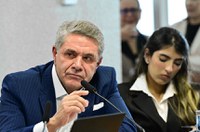 Com habeas corpus, empresário não responde perguntas na CPMI