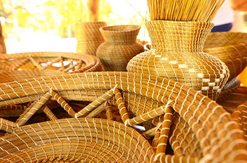 Rota do Capim Dourado destaca o artesanato produzido na região de Mateiros e São Félix, entre outras cidades - Foto: Monique Renne/Prefeitura de Mateiros