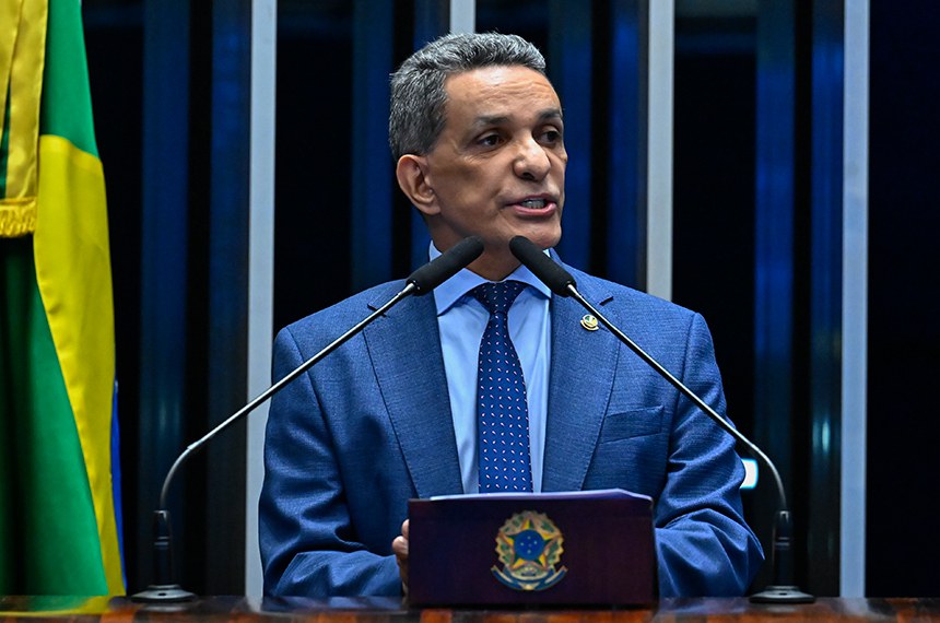 Em discurso, à tribuna, senador Mecias de Jesus (Republicanos-RR).