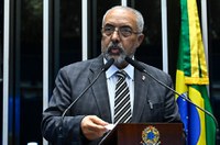 Paim defende PEC que reduz a jornada de trabalho