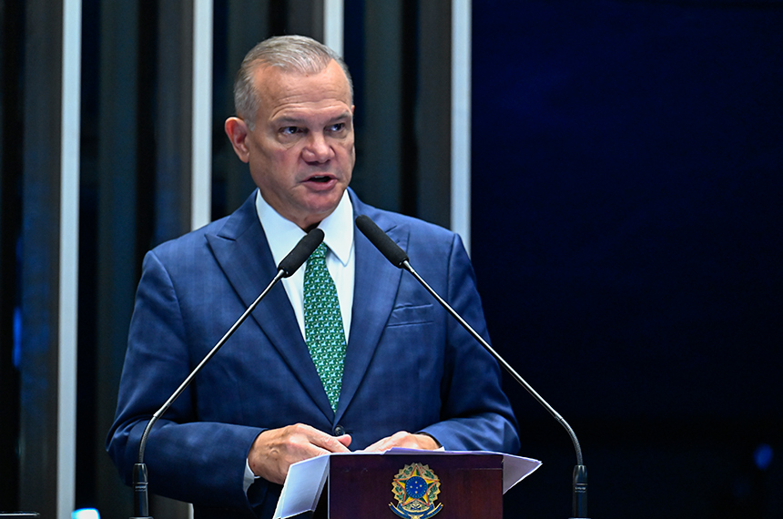 Wellington Fagundes critica ausência do Incra em audiência pública no MT — Senado Notícias Wellington Fagundes critica ausência do Incra em audiência pública no MT — Senado Notícias