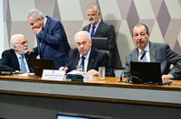 CCJ confirma sabatina de Gonet e outras autoridades para o dia 12