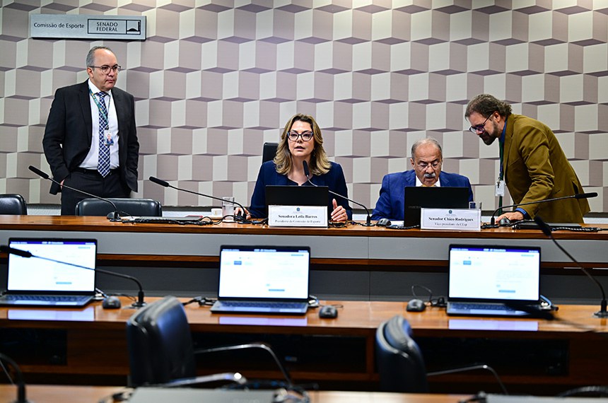 Mesa: 
presidente da CEsp, senadora Leila Barros (PDT-DF); 
vice-presidente da CEsp, senador Chico Rodrigues (PSB-RR).