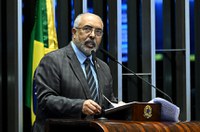 Paim destaca aprovação na CAE de IR zero para quem ganha até R$ 5 mil