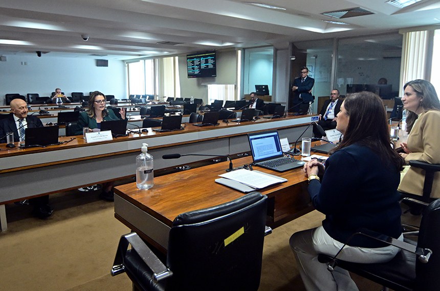 Bancada:
senador Confúcio Moura (MDB-RO);
relatora da MSF 67/2025, senadora Leila Barros (PDT-DF) - em pronunciamento.