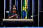 À tribuna, em discurso, jovem senadora Rebeca Souza Marinho (PA).