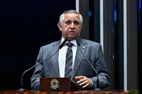 Izalci Lucas defende educação profissional para reduzir a violência no país