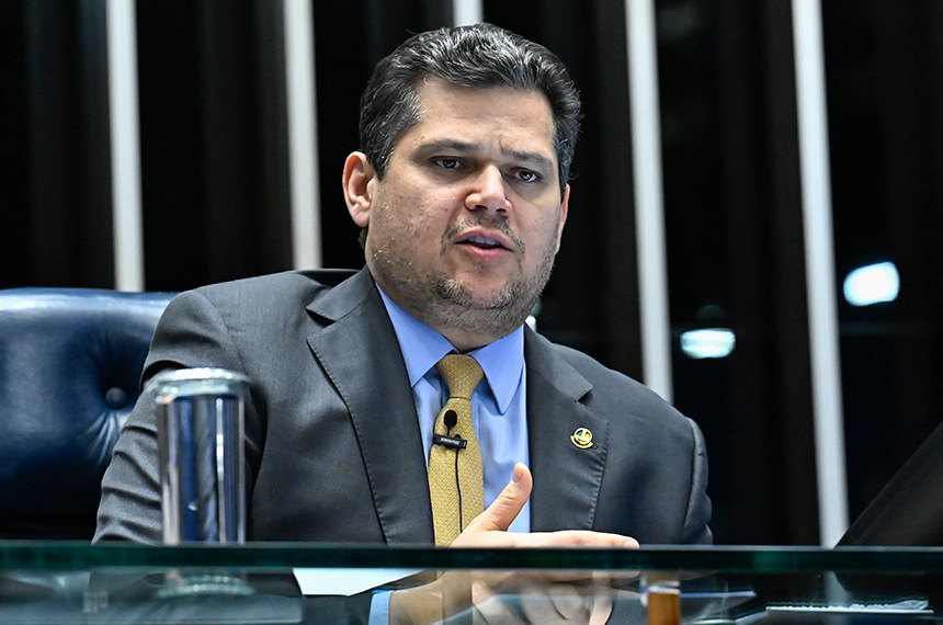 Mesa: 
presidente do Senado Federal, senador Davi Alcolumbre (União-AP).