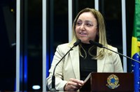 Sessão destaca papel do cooperativismo diante de desafios sociais e climáticos