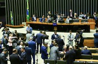 Aprovado crédito de R$ 34,3 bi para benefícios previdenciários e Bolsa Família