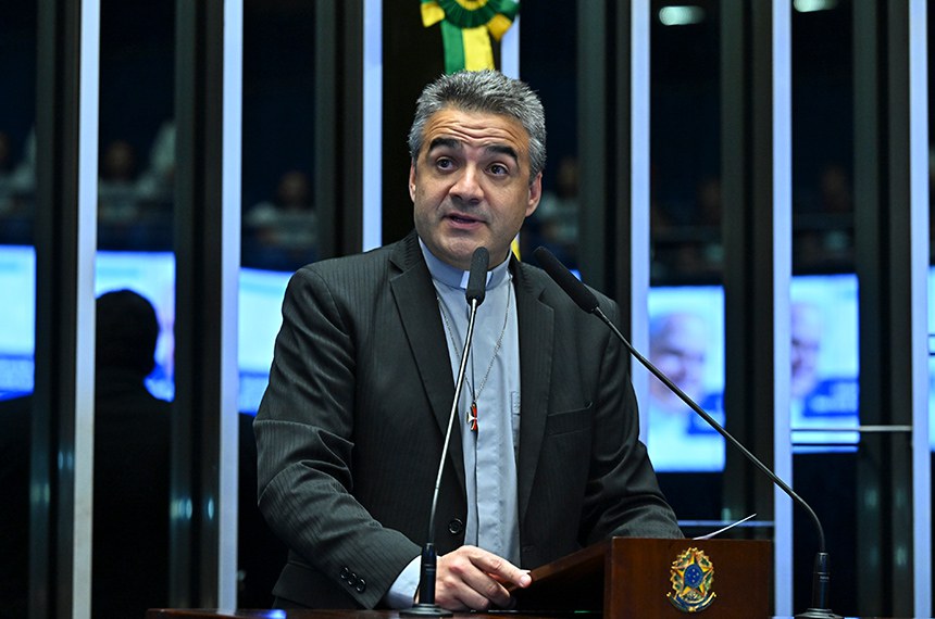 Padre Júlio Cesar Evangelista Resende é assessor do setor de educação da CNBB - Foto: Jefferson Rudy/Agência Senado