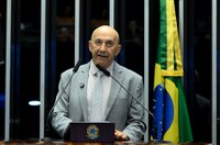 Confúcio critica desigualdade: 'CEP ainda define tamanho da cidadania'