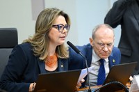 CMA vota por suspender decreto que autoriza destruição de cavernas