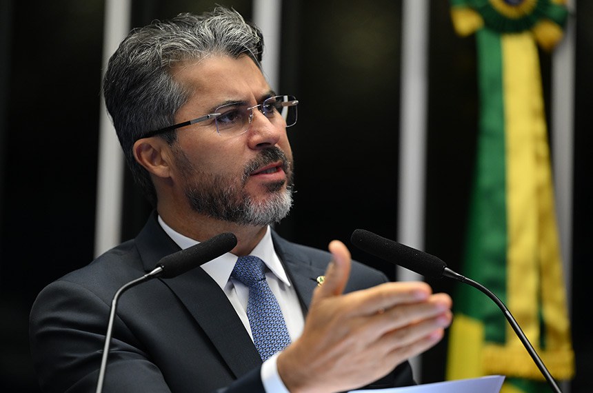 Em discurso, à tribuna, senador Marcos Rogério (PL-RO).