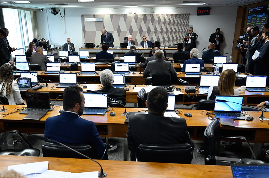 Bancada:
senador Esperidião Amin (PP-SC);
senador Sergio Moro (União-PR); 
senador Izalci Lucas (PL-DF); 
senador Hamilton Mourão (Republicanos-RS);
senador Zequinha Marinho (Podemos-PA).