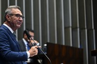 Reajuste de até 32% na conta de luz no Amapá é alvo de críticas de Lucas Barreto