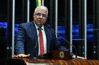 Girão vê indício de envolvimento de Lulinha na fraude do INSS e silêncio da 'grande mídia'