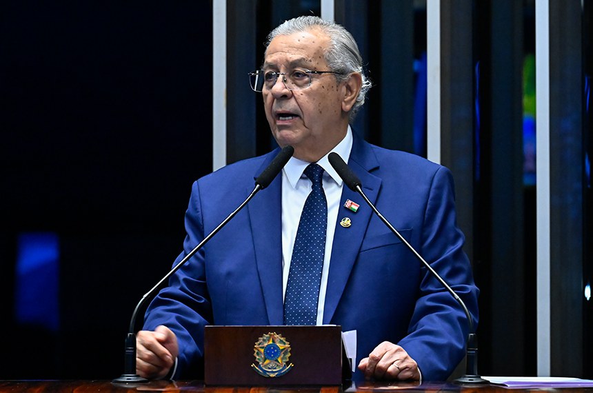 Em discurso, à tribuna, senador Jayme Campos (União-MT). 