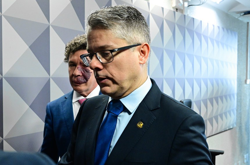 (E/D):
presidente da CMMPV 1.317/2025, deputado Reginaldo Lopes
(PT-MG);
relator da CMMPV 1.317/2025, senador Alessandro Vieira
(MDB-SE).